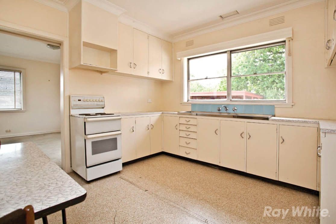 20 Sanday Street, GLEN WAVERLEY VIC 3150, Glen Waverley - Thumbnail 2