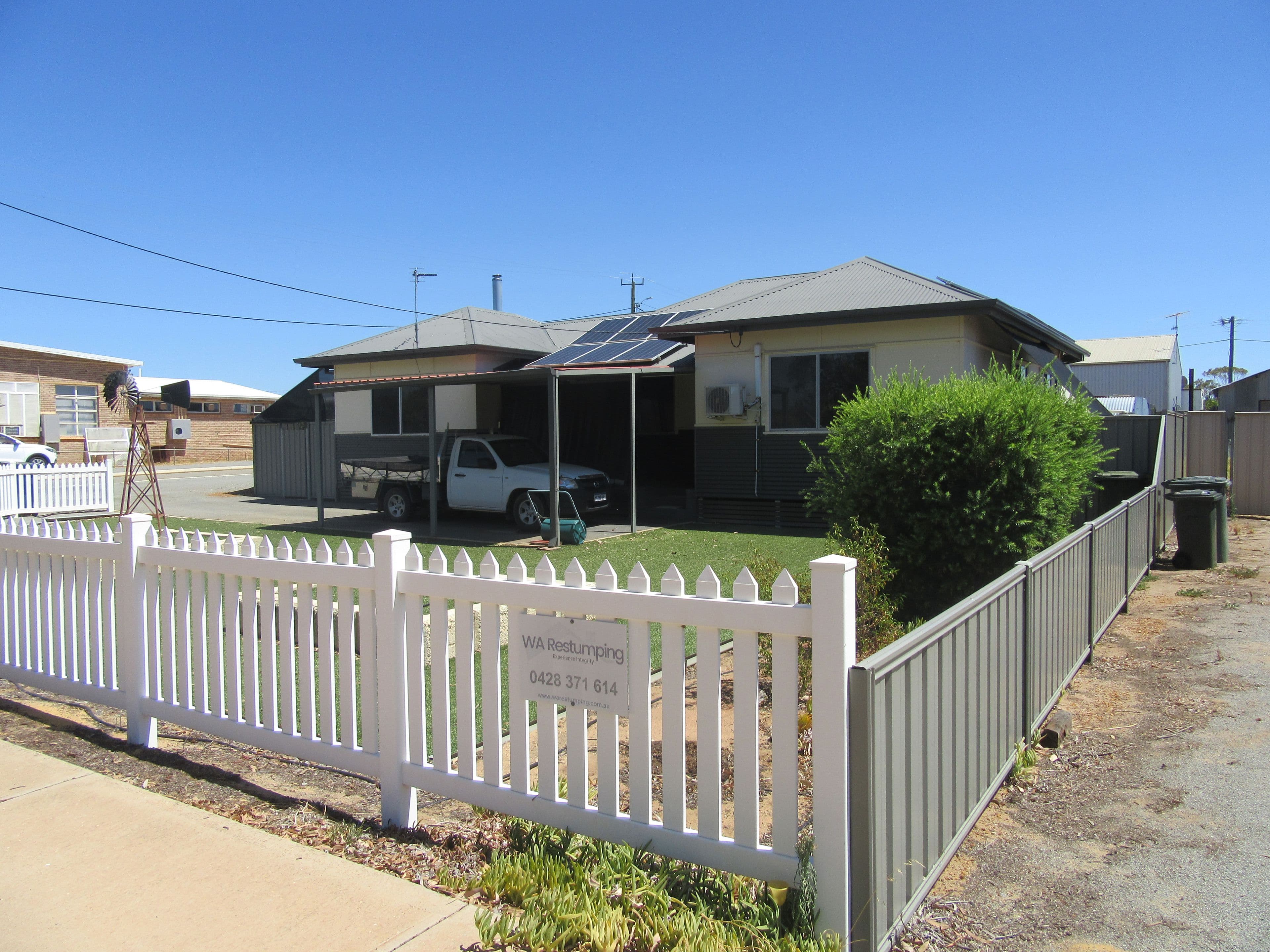 12 Railway Avenue, Carnamah WA 6517, Carnamah - Thumbnail 2