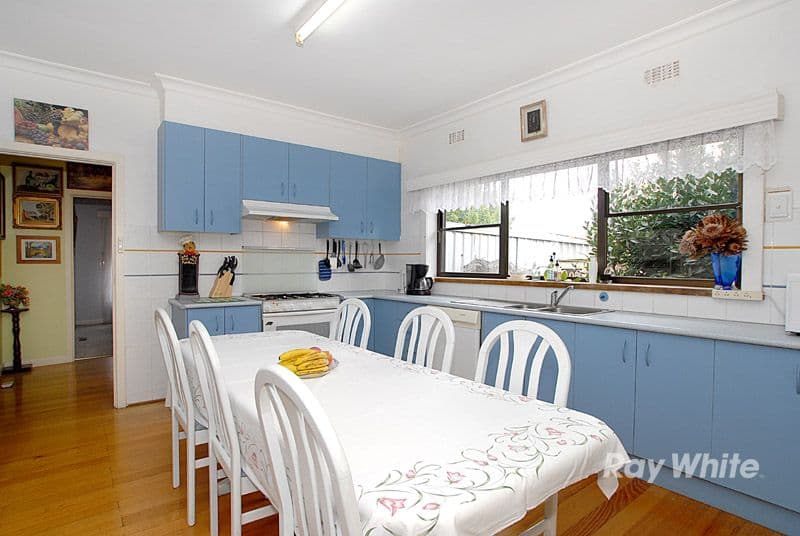 82 Elonera Road, NOBLE PARK NORTH VIC 3174, Noble Park North - Thumbnail 5
