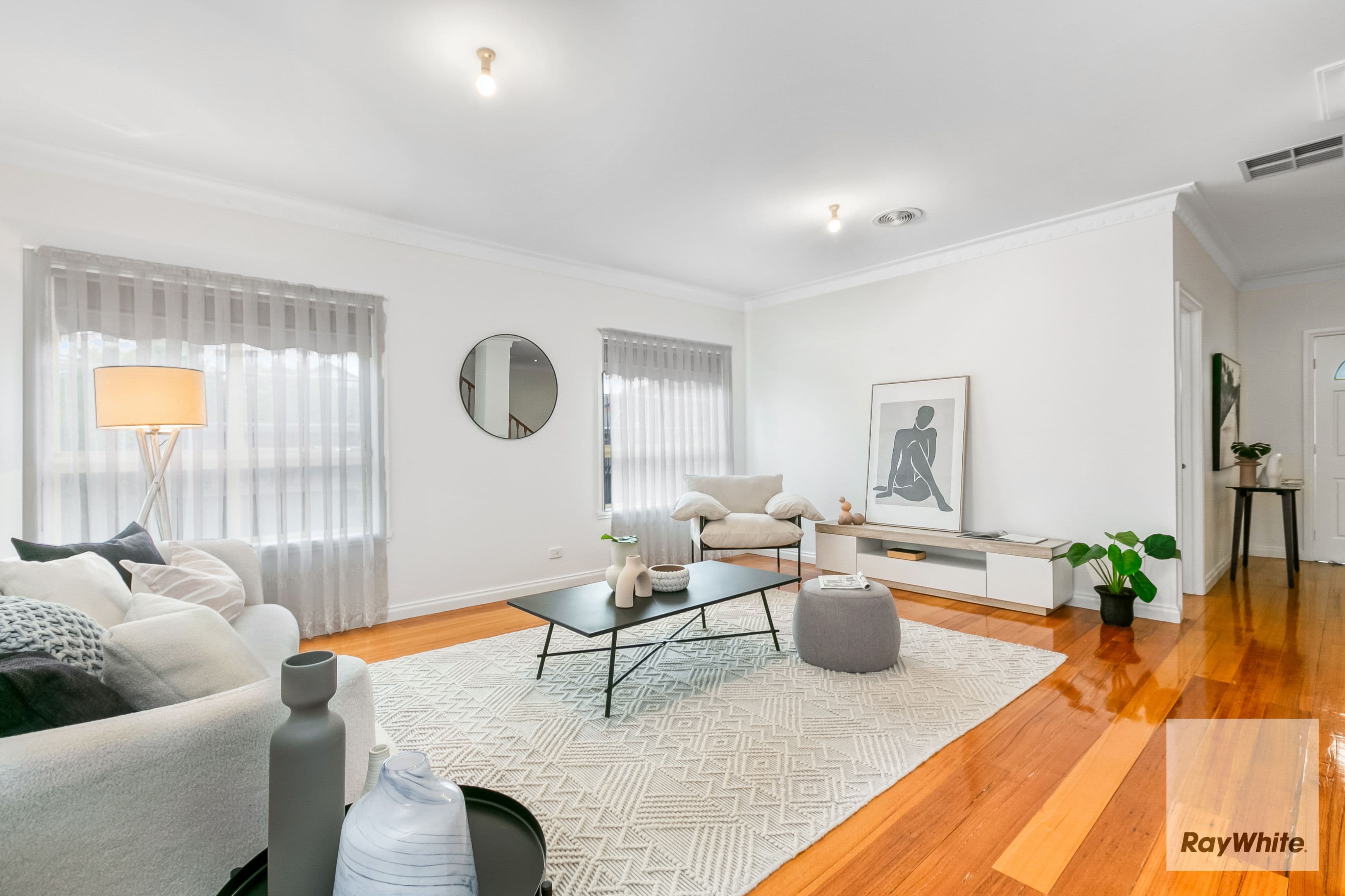 34 Naracoorte Drive, Caroline Springs - Thumbnail 4