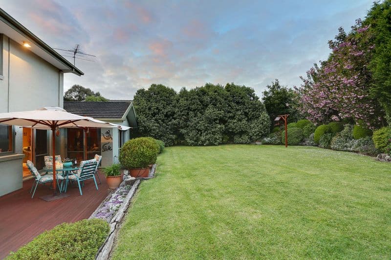 51 WATERVIEW Court, CROYDON HILLS VIC 3136, Croydon Hills - Thumbnail 2