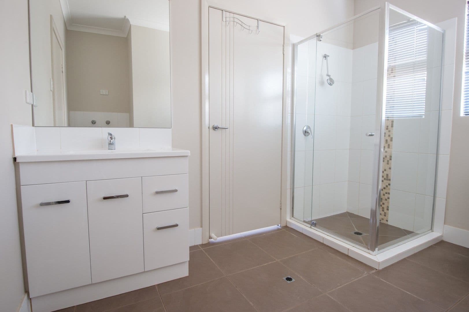 84 Bajamalu Drive, Baynton WA 6714, Baynton - Thumbnail 3