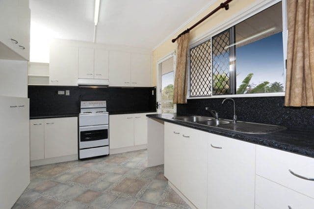 7 Myndee Street, VINCENT QLD 4814, Vincent - Thumbnail 6