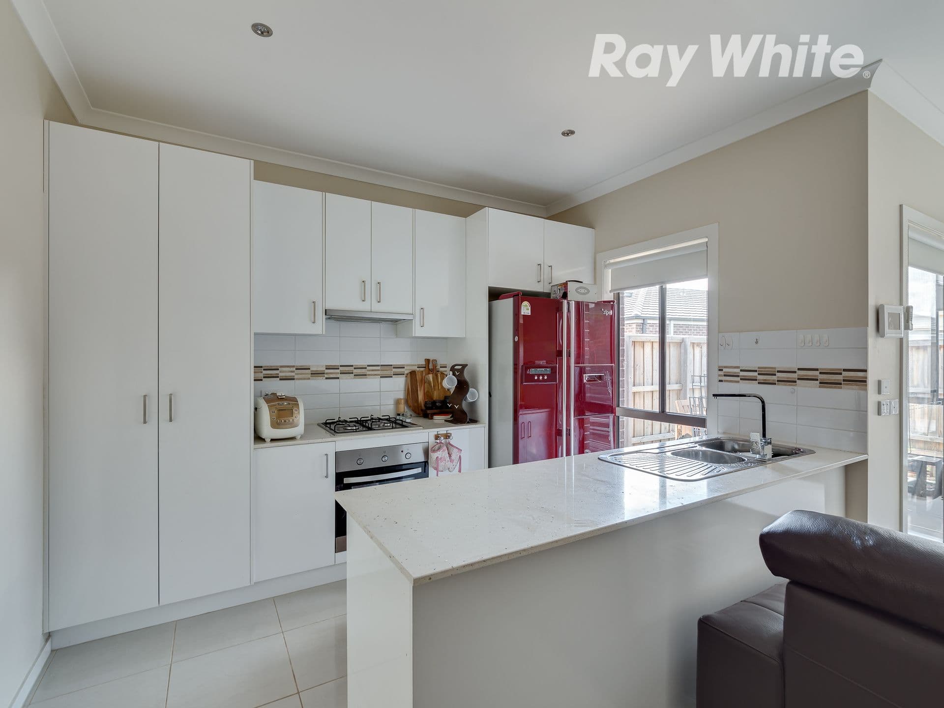 40 Stourhead Avenue, Mernda VIC 3754, Mernda - Thumbnail 2