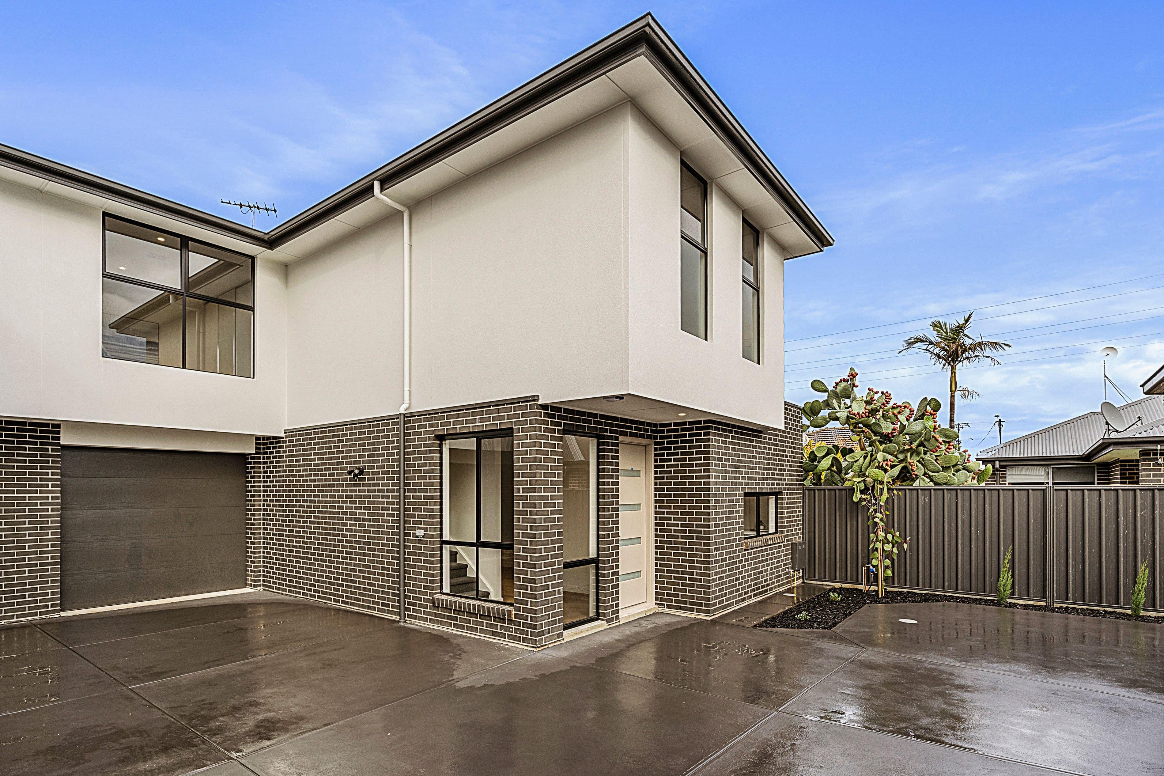2C Brenthorpe Road, Seaton SA 5023, Seaton - Image 1