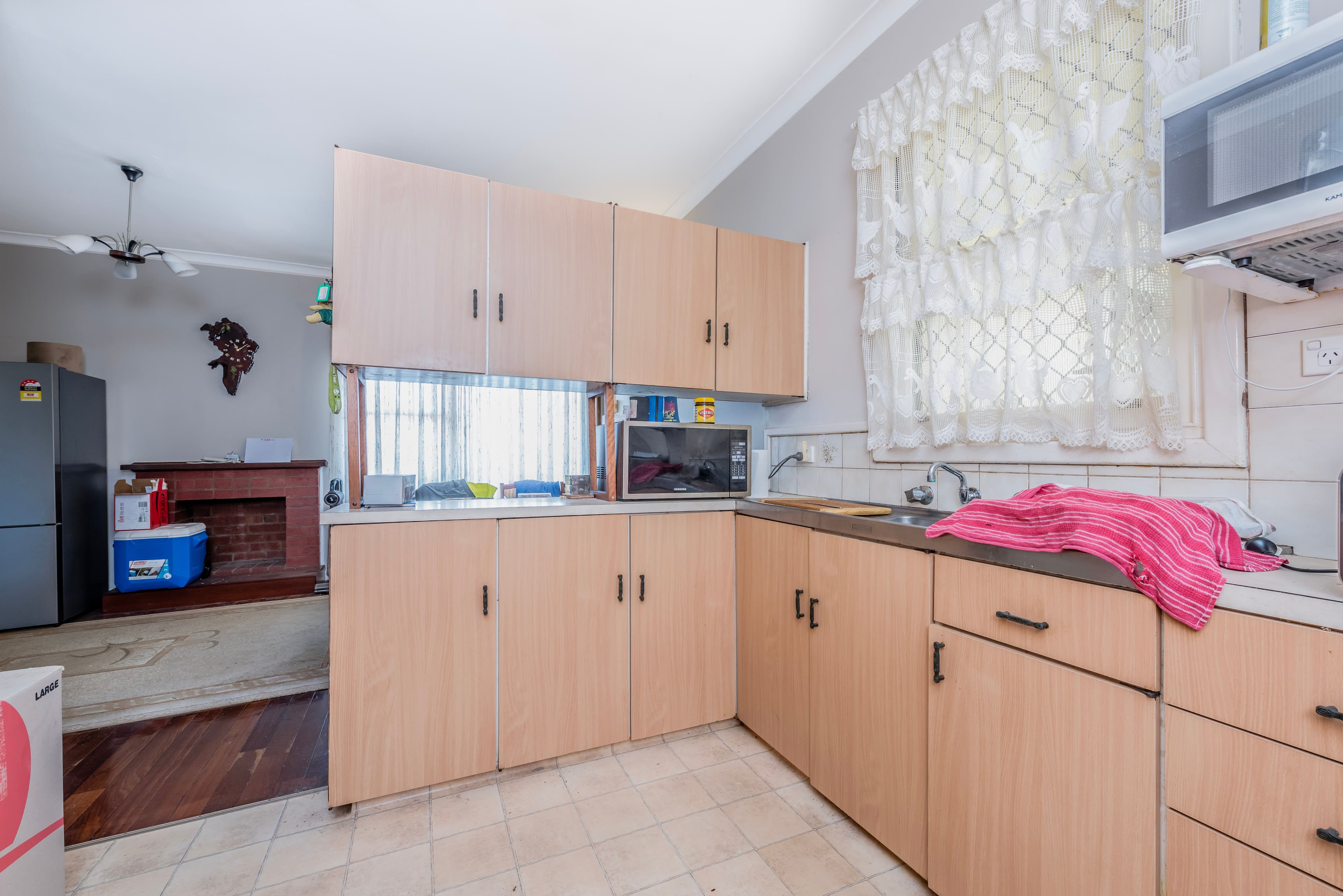 4 Zamia Street, Rangeway WA 6530, Rangeway - Thumbnail 6