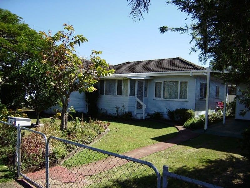48 King Street, WOODY POINT QLD 4019, Woody Point - Thumbnail 3