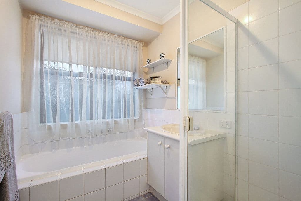 2 YOLANDA Court, KILSYTH VIC 3137, Kilsyth - Thumbnail 8