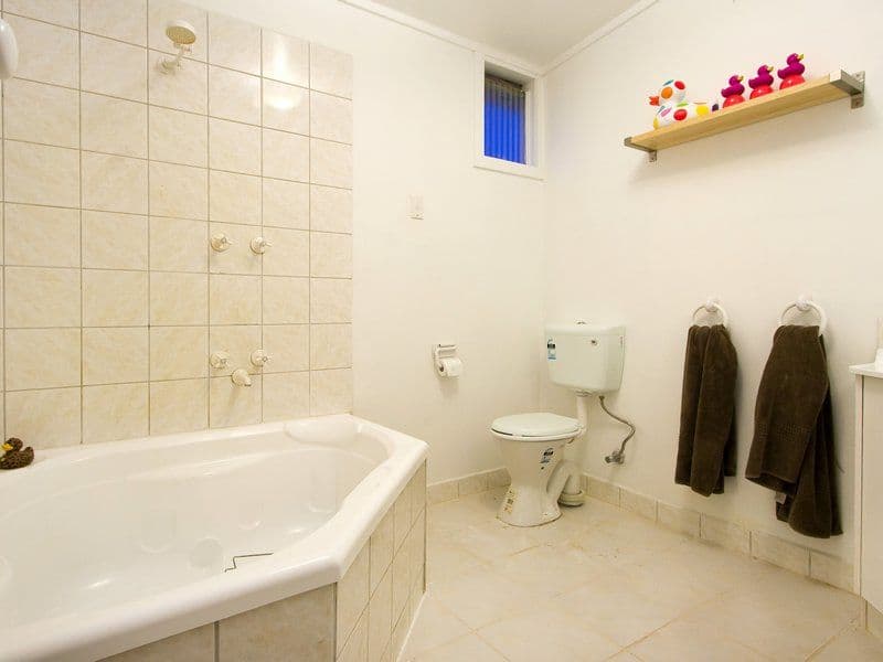 167 Ninth Avenue, ROSEBUD VIC 3939, Rosebud - Thumbnail 8
