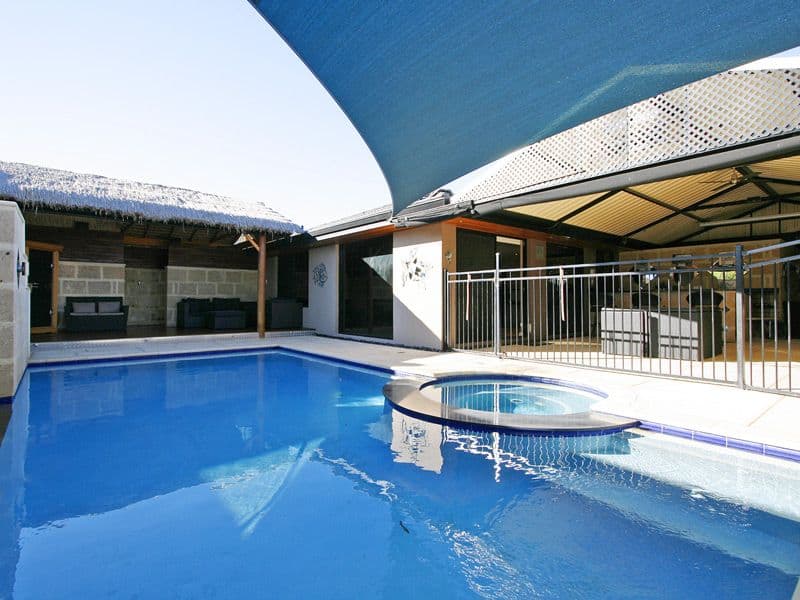 10 Simla Place, CAVERSHAM WA 6055, Caversham - Thumbnail 4