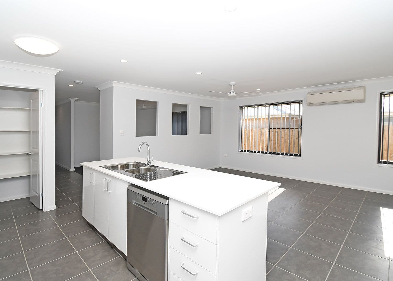 56 Augustus Boulevard, Urraween QLD 4655, Urraween - Thumbnail 7