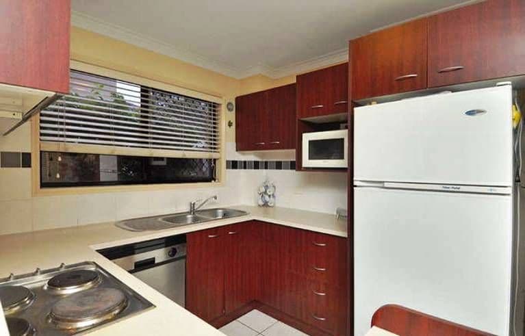 18 Fifth Avenue, Kedron QLD 4031, Kedron - Thumbnail 7