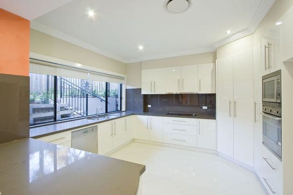 31 Ferguson Avenue, CASTLE HILL NSW 2154, Castle Hill - Thumbnail 2