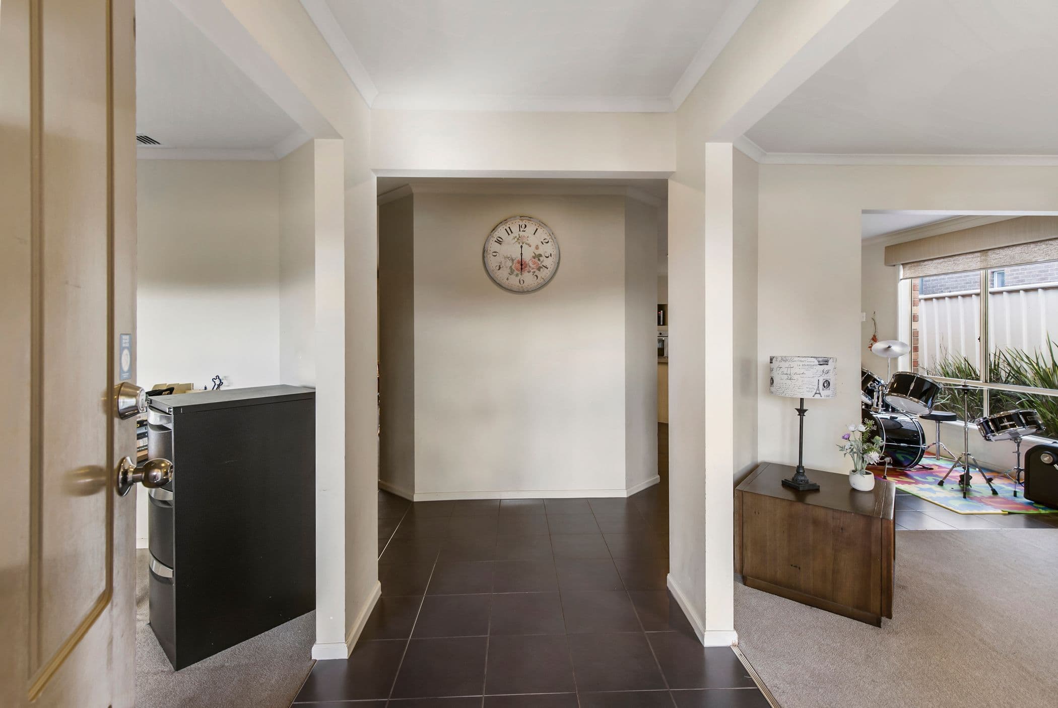 8 Moore Court, Highton VIC 3216, Highton - Thumbnail 2