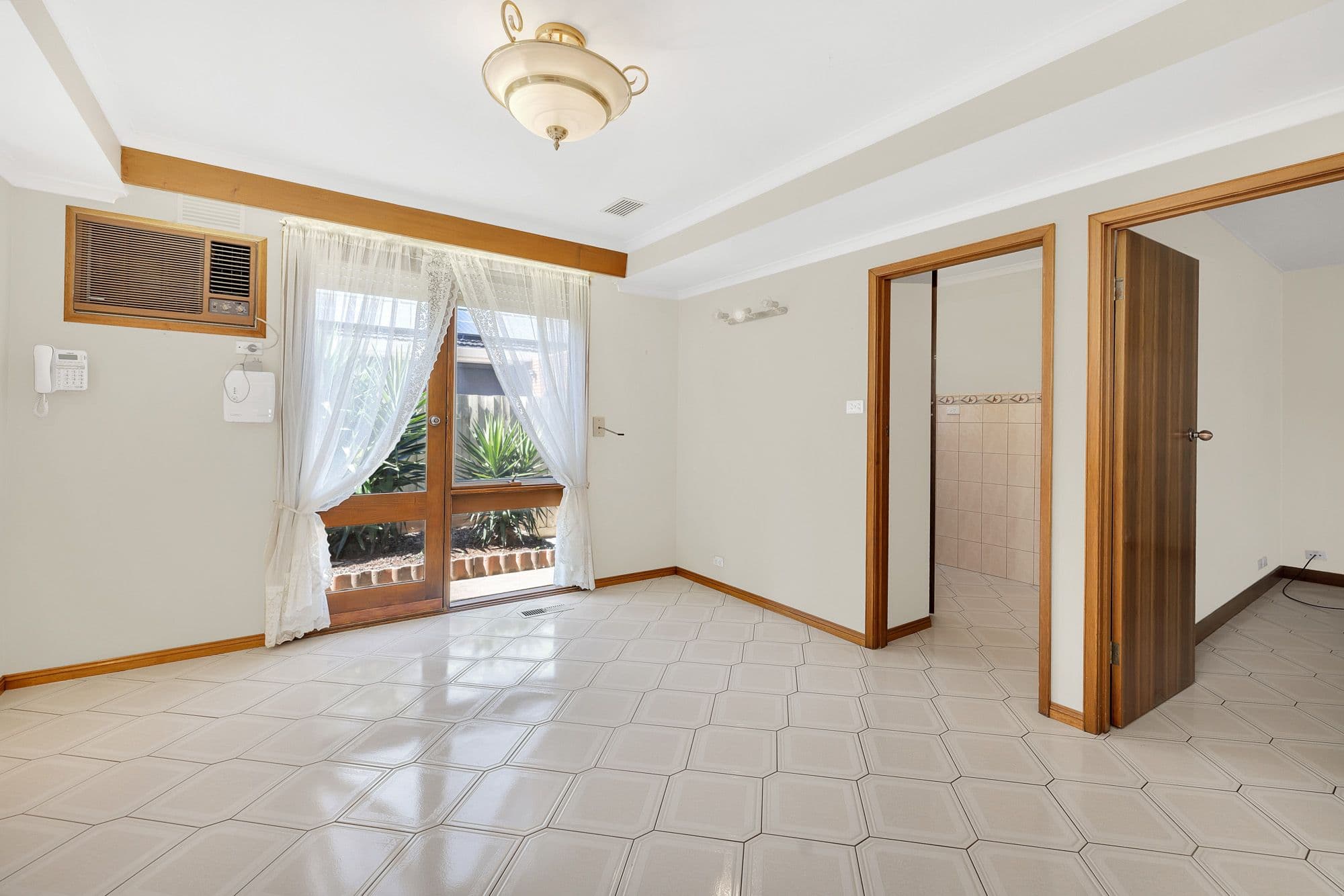 23 Burke Street, Werribee VIC 3030, Werribee - Thumbnail 4