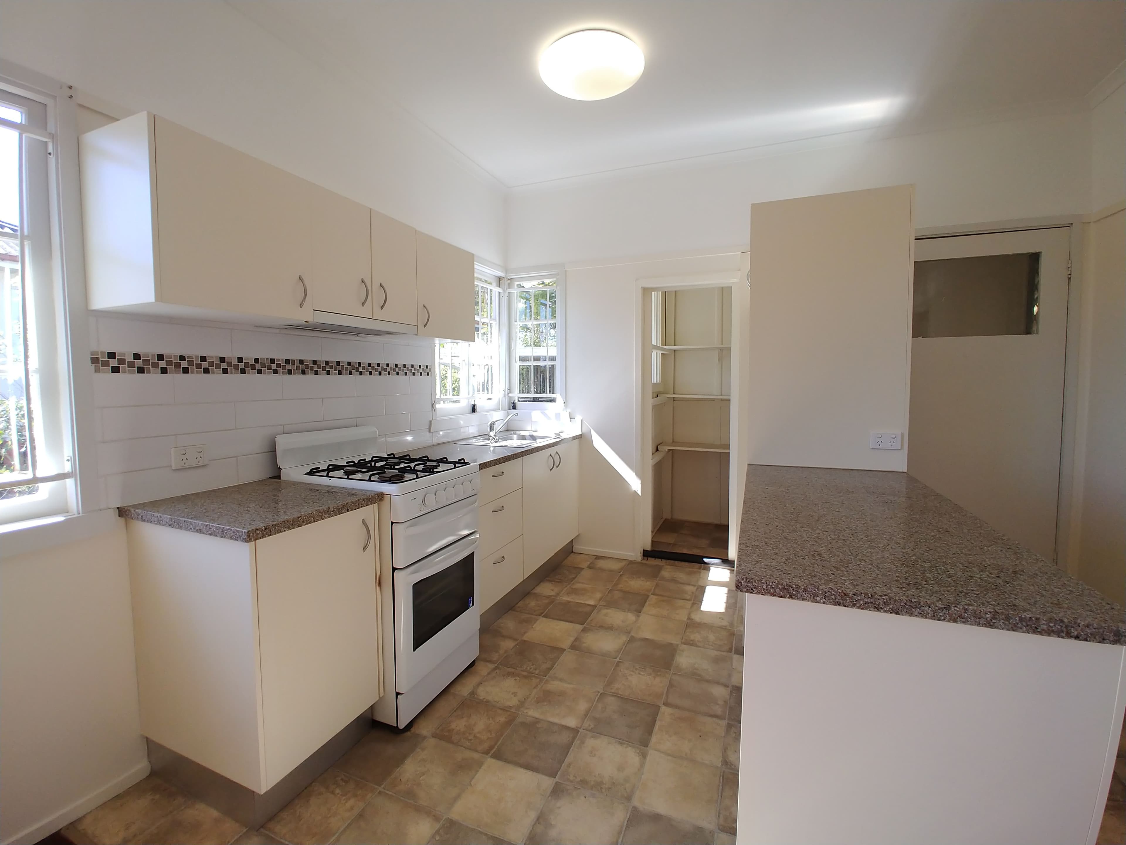 50 Camlet Street, Mount Gravatt East QLD 4122, Mount Gravatt East - Thumbnail 5