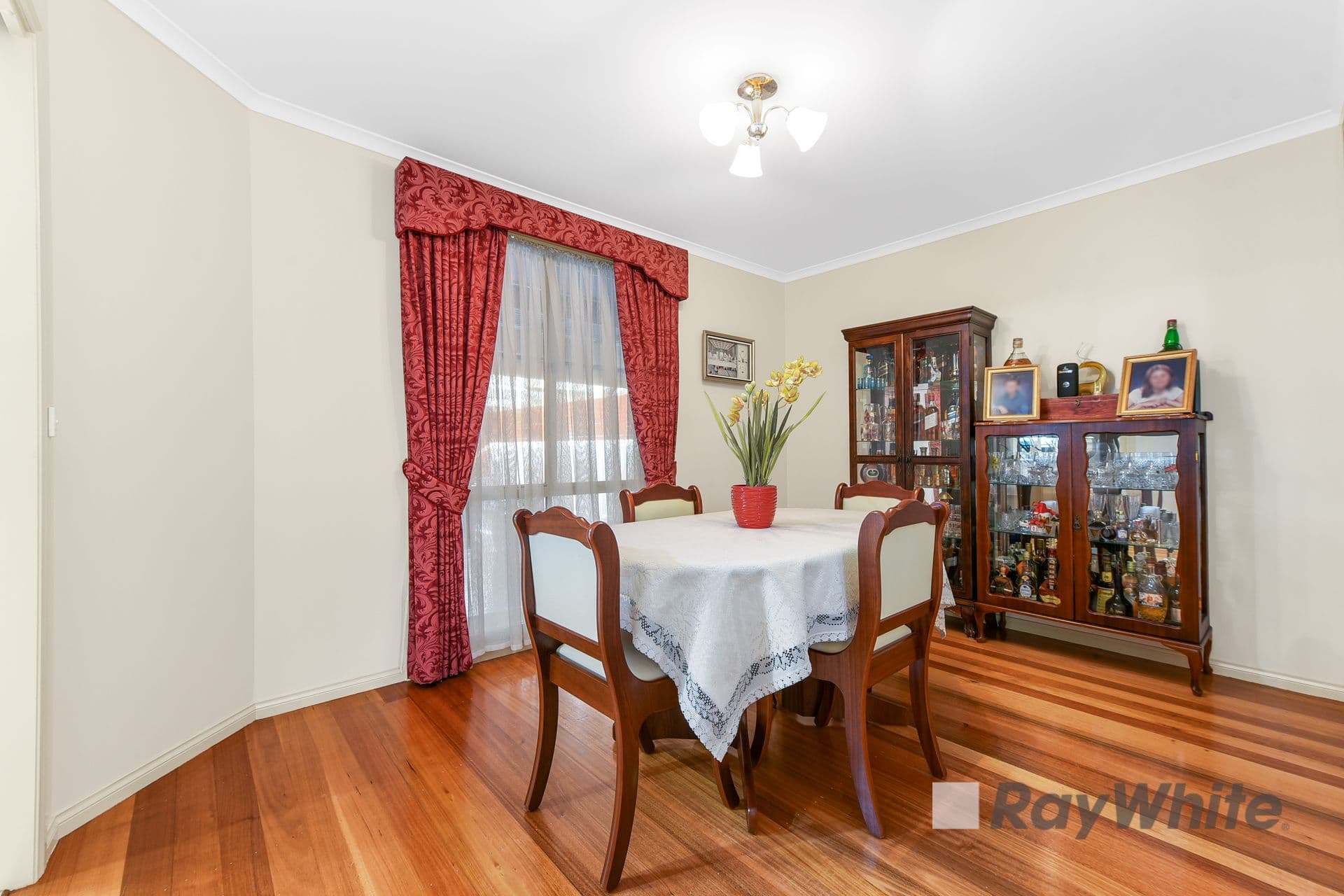 35 Sneddon Drive, Narre Warren South VIC 3805, Narre Warren South - Thumbnail 4