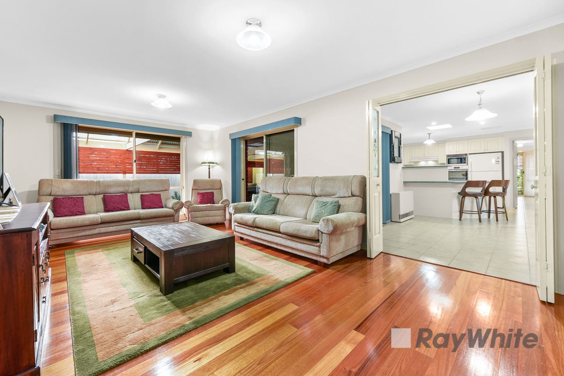 35 Sneddon Drive, Narre Warren South VIC 3805, Narre Warren South - Thumbnail 5