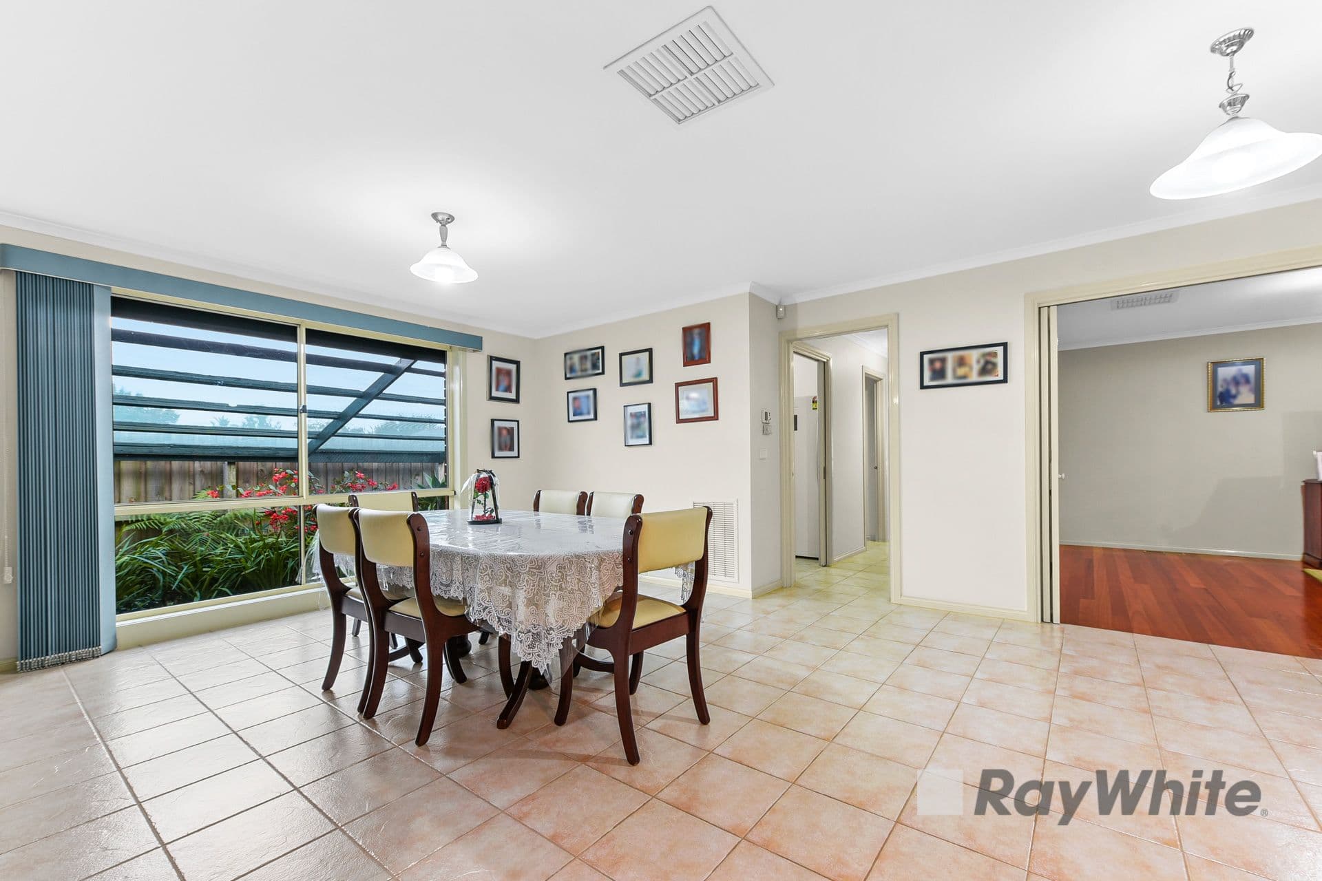 35 Sneddon Drive, Narre Warren South VIC 3805, Narre Warren South - Thumbnail 6