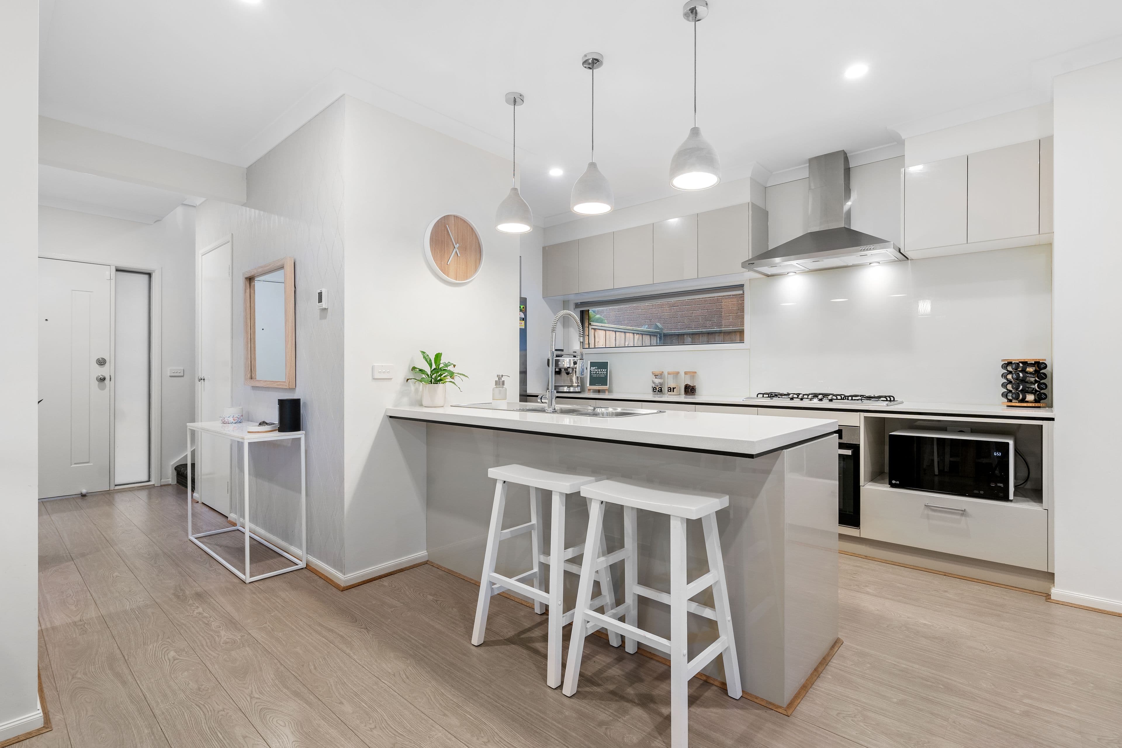 16 Somers Street, Fraser Rise VIC 3336, Fraser Rise - Thumbnail 2