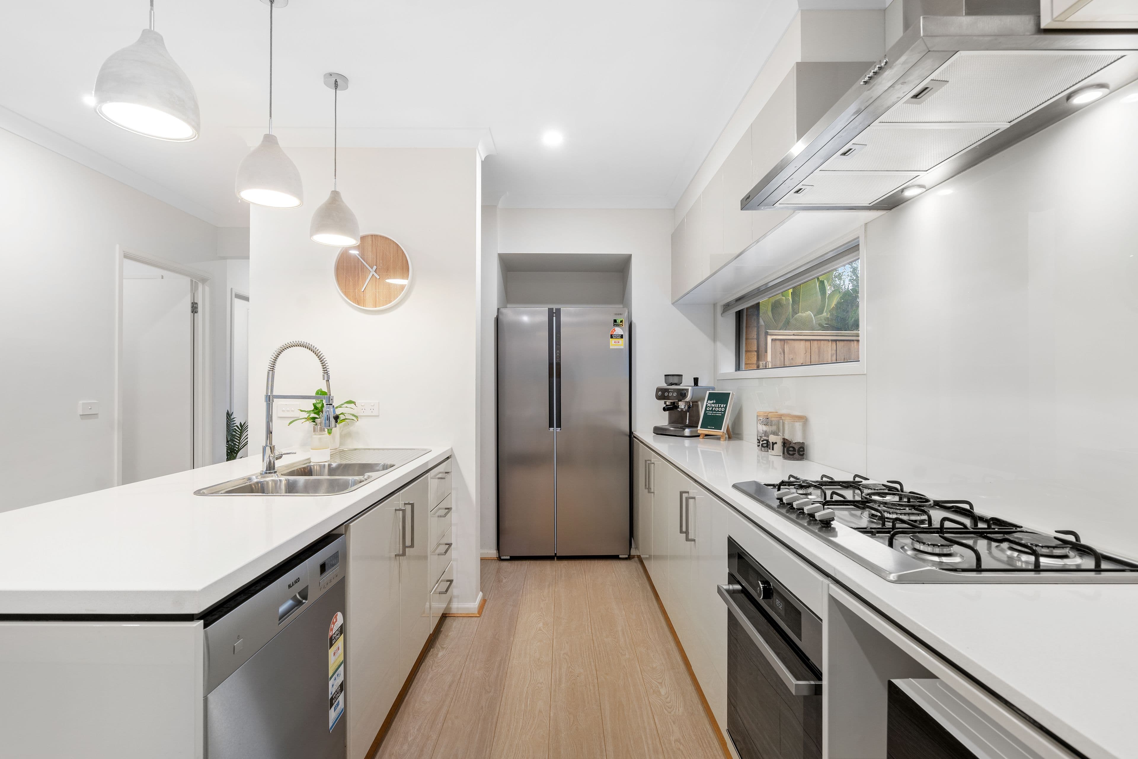 16 Somers Street, Fraser Rise VIC 3336, Fraser Rise - Thumbnail 3