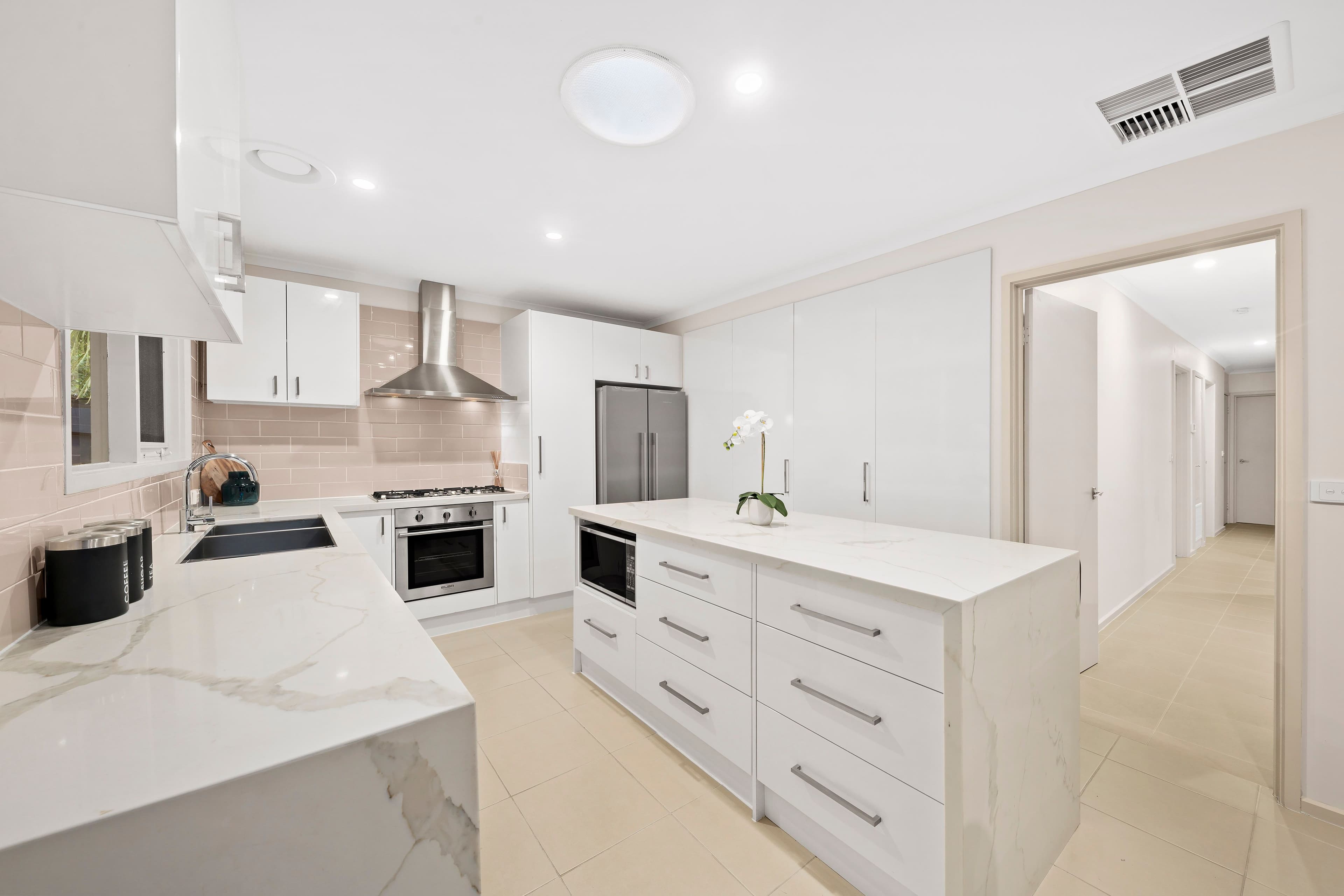 13 Danielle Crescent, Heathmont VIC 3135, Heathmont - Thumbnail 2