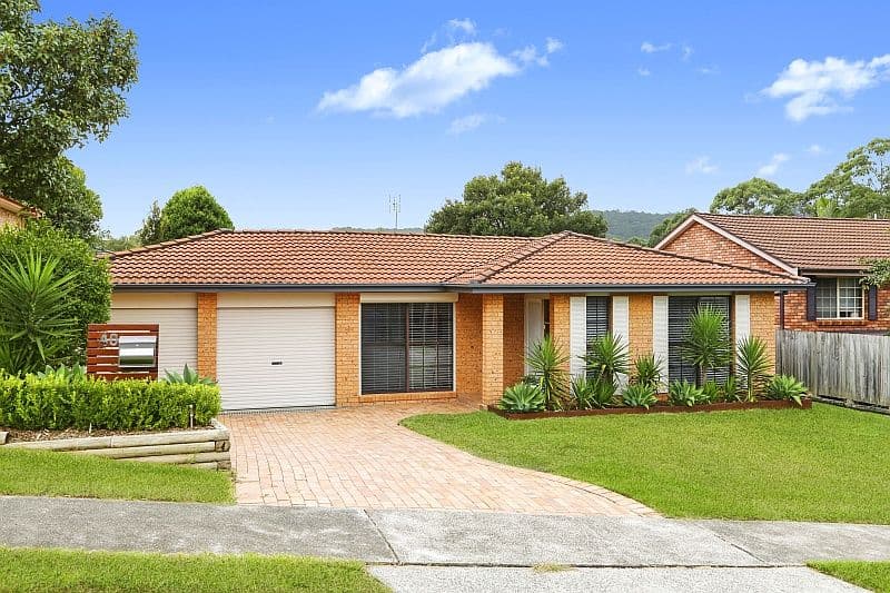 40 Highland Road, Green Point - Image 1