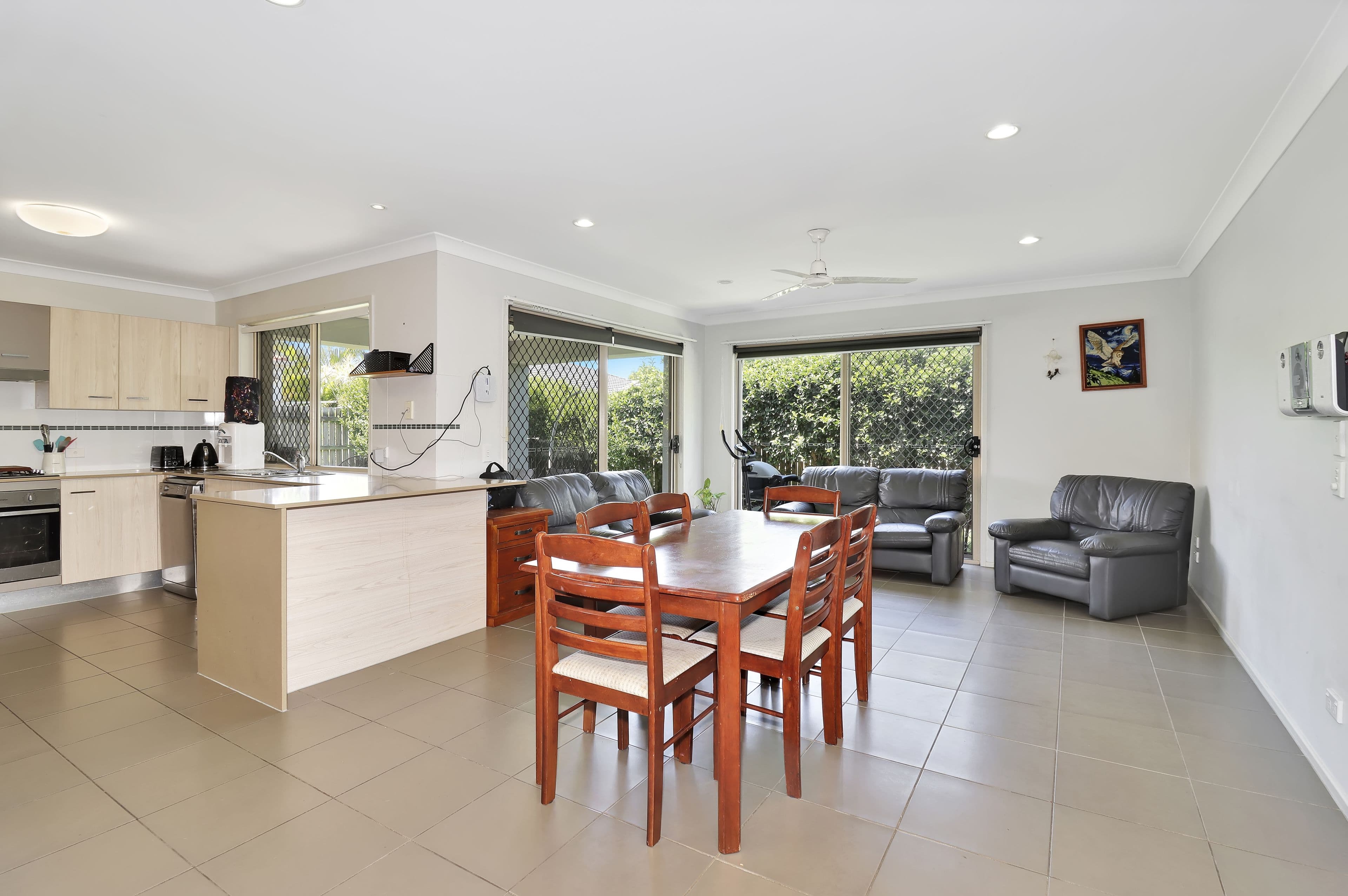 9 Captain Cook Street, Urraween QLD 4655, Urraween - Thumbnail 2