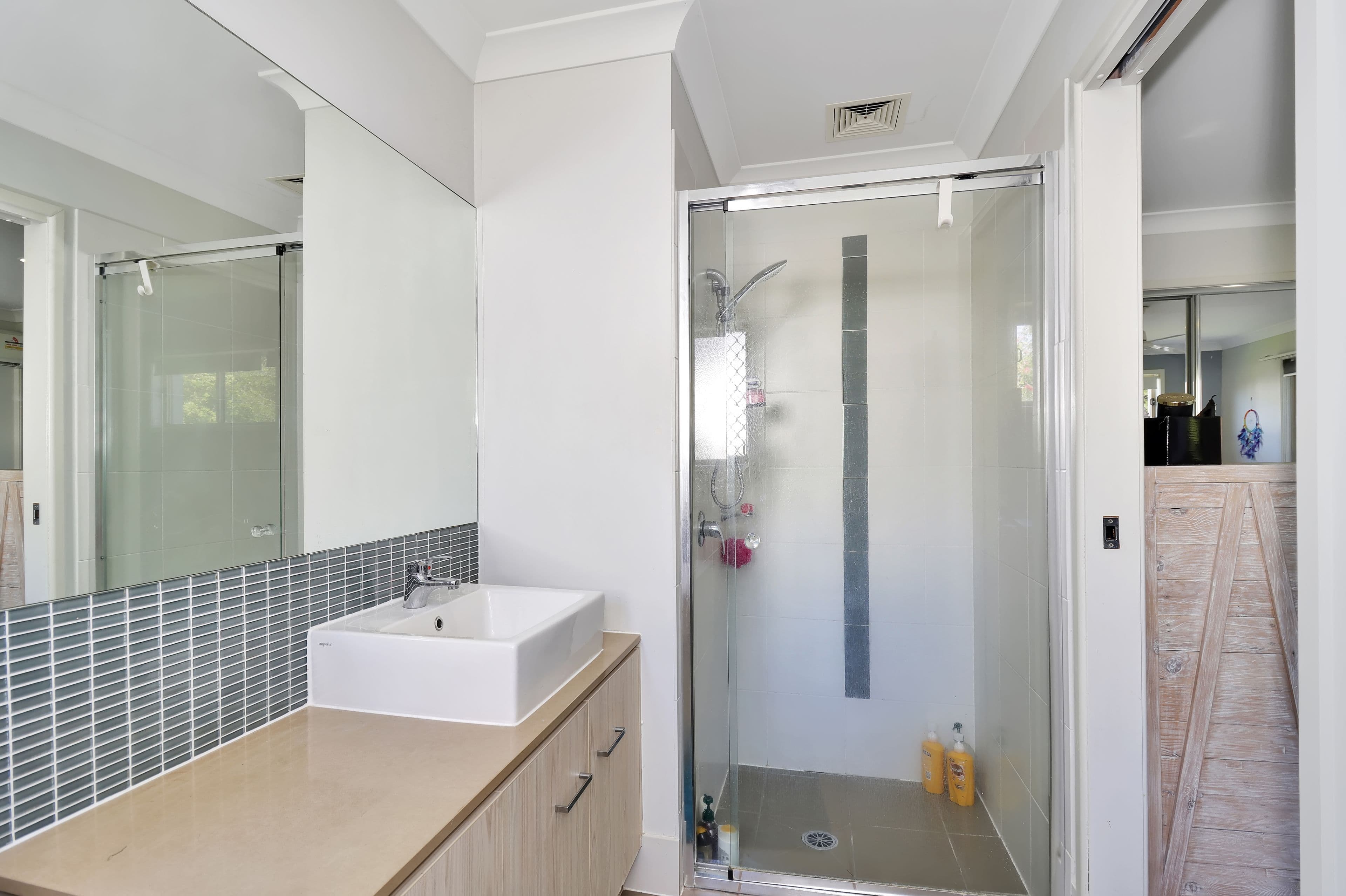 9 Captain Cook Street, Urraween QLD 4655, Urraween - Thumbnail 7