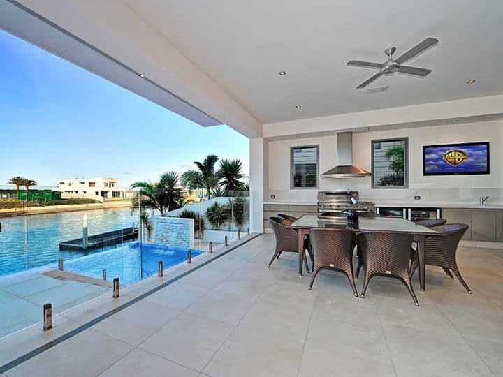 38 Royal Albert Crescent, Sovereign Islands QLD 4216, Sovereign Islands - Thumbnail 5