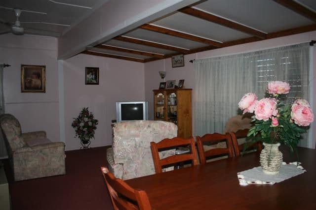 38a Bowen Street, ROMA QLD 4455, Roma - Thumbnail 3