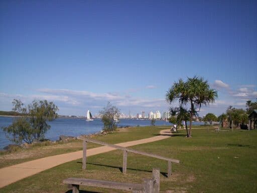 7 Samarai Avenue, Runaway Bay QLD 4216, Runaway Bay - Thumbnail 2