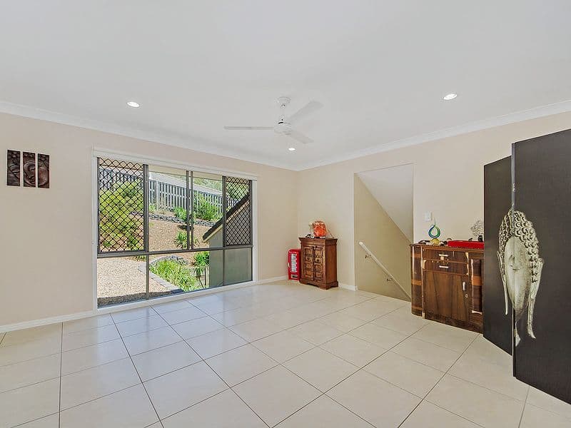 8 Isdell Court, UPPER COOMERA QLD 4209, Upper Coomera - Thumbnail 5