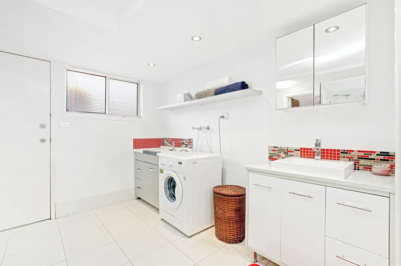 166 Bapaume Road, Holland Park West - Thumbnail 7