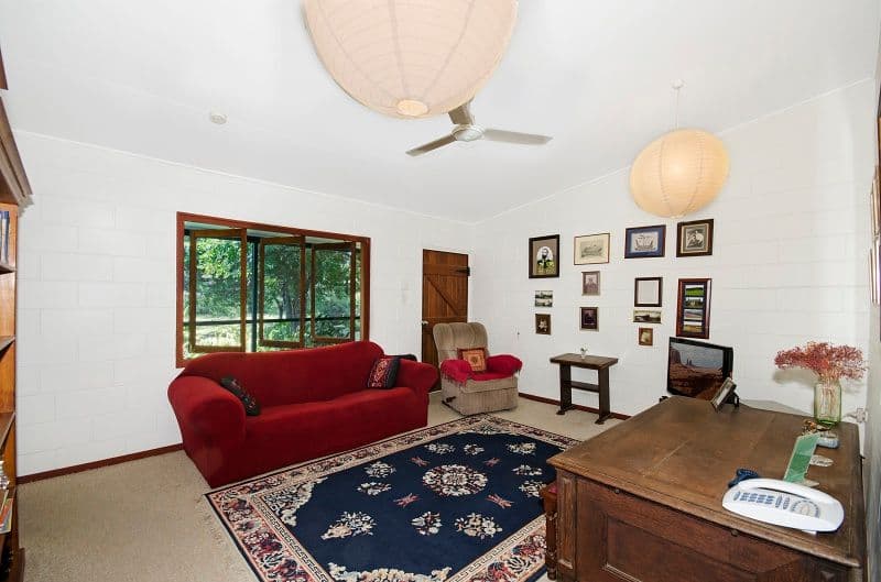 1325 Riverway Drive, Kelso QLD 4815, Kelso - Thumbnail 2