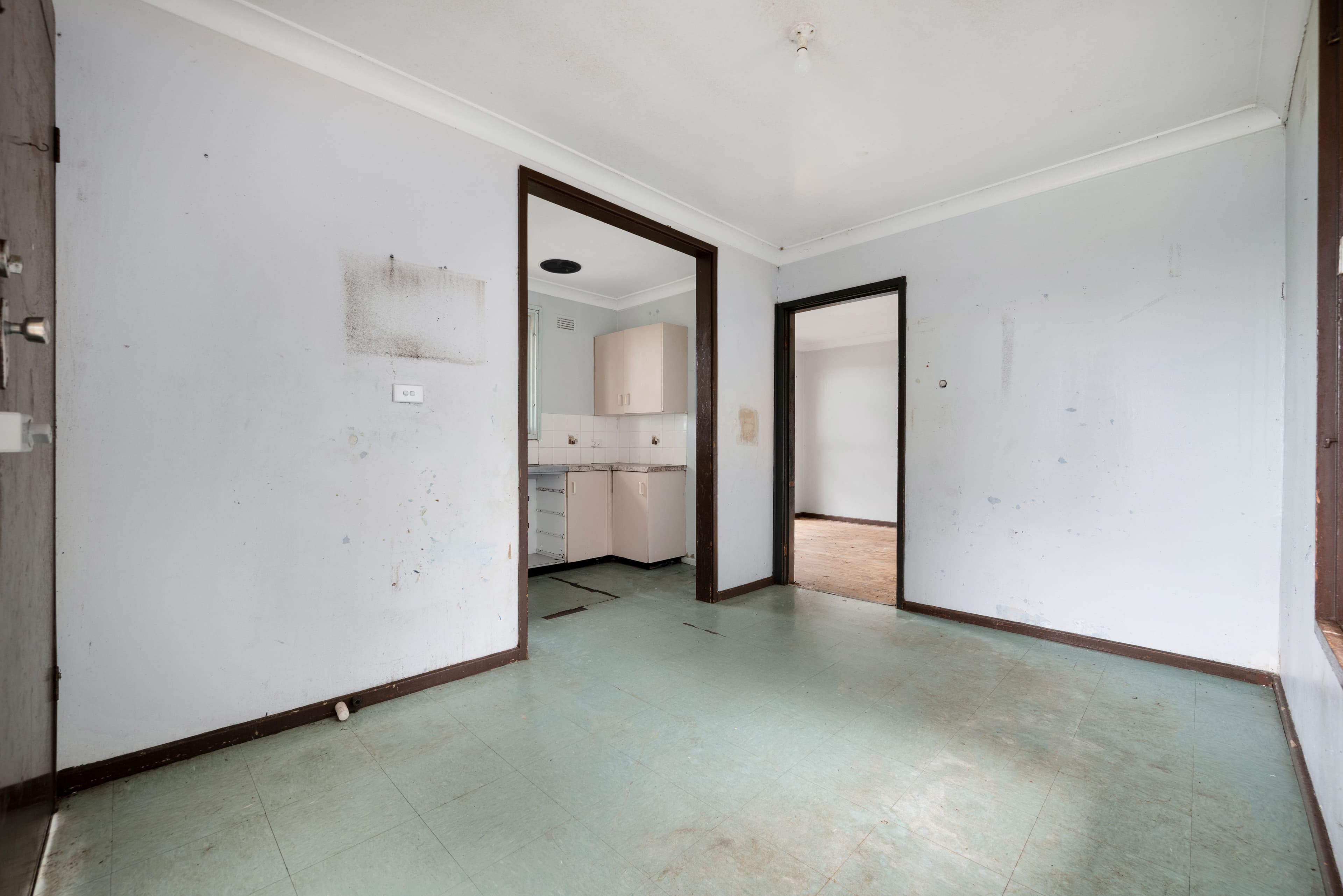 174 St Johns Road, Bradbury NSW 2560, Bradbury - Thumbnail 5