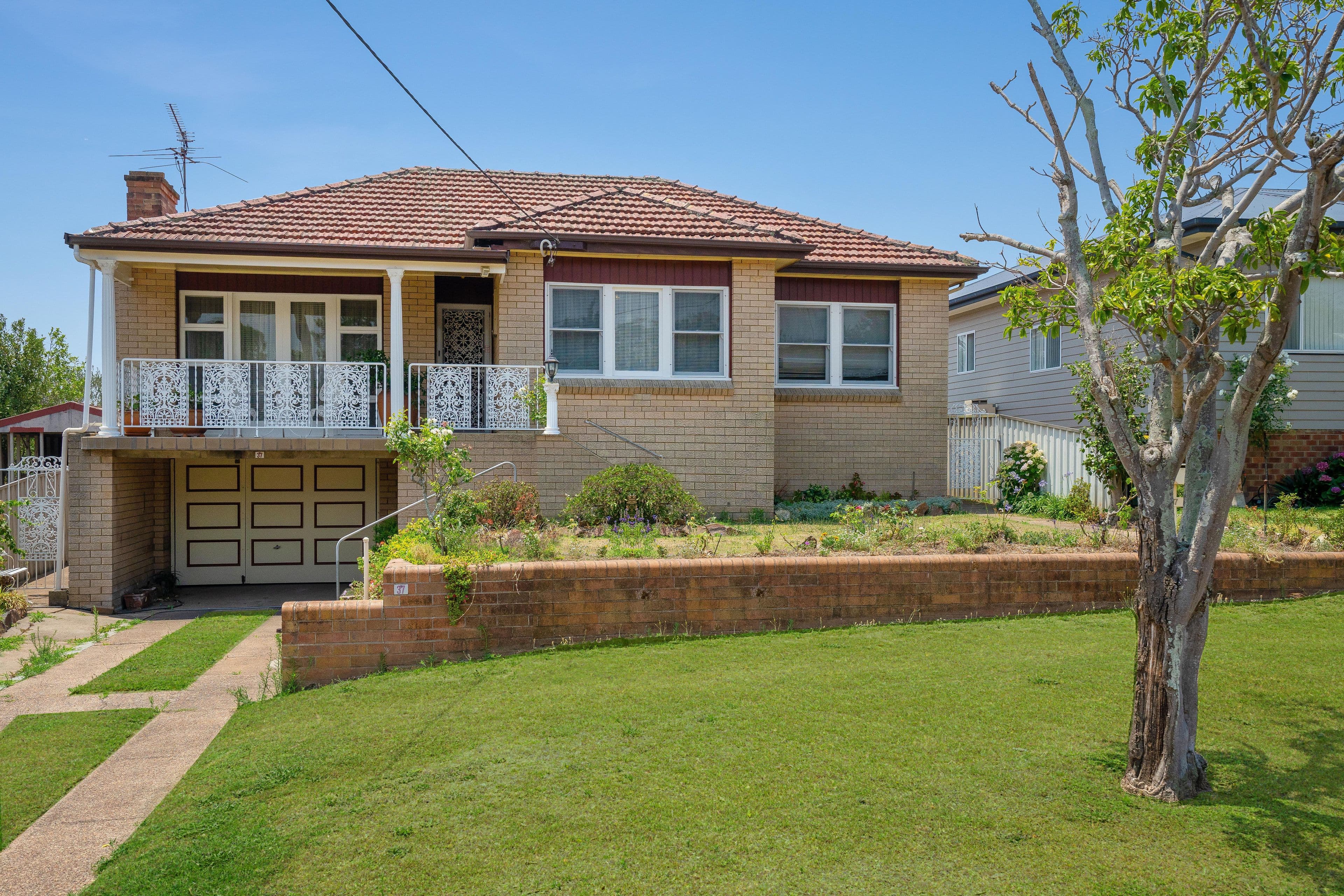 37 Second Avenue, Rutherford - Image 1