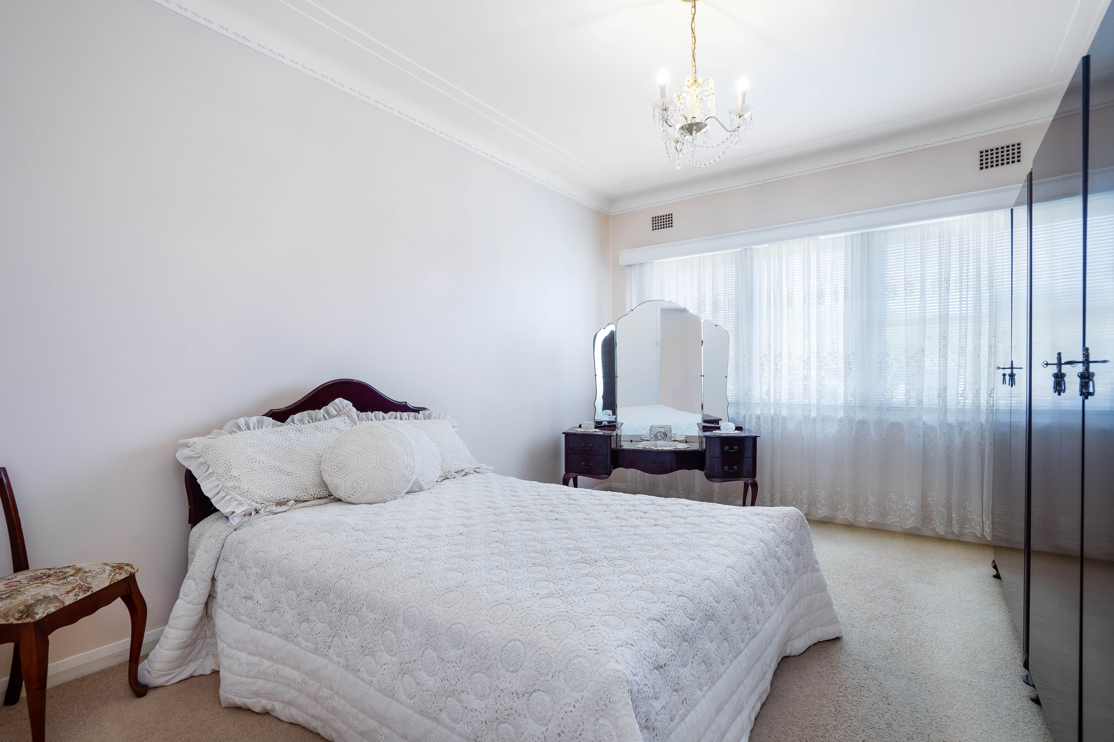 37 Second Avenue, Rutherford - Thumbnail 5