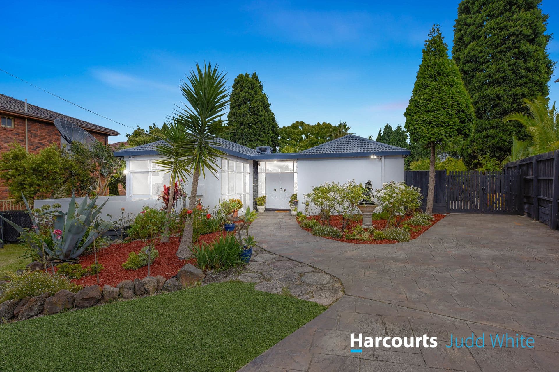 54 Cathies Lane, Wantirna South VIC 3152, Wantirna South - Image 1