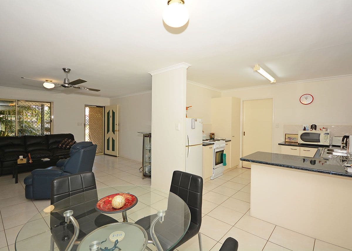 1 Alana Court, Torquay QLD 4655, Torquay - Thumbnail 4