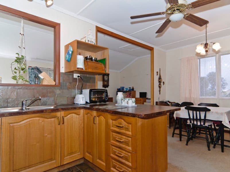 29 Isabella Avenue, NAMBOUR QLD 4560, Nambour - Thumbnail 3