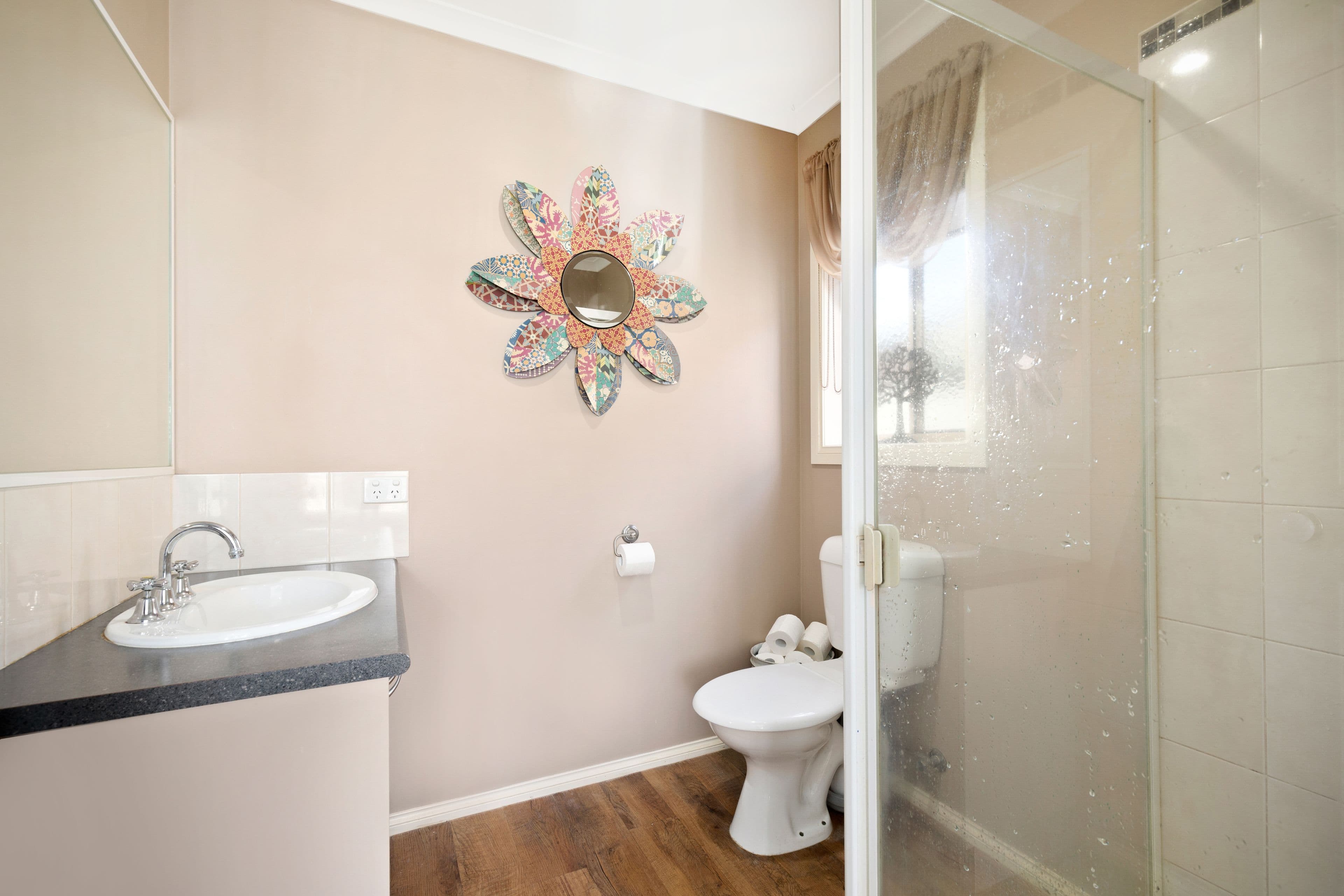 5 Camelia Way, Pakenham VIC 3810, Pakenham - Thumbnail 4