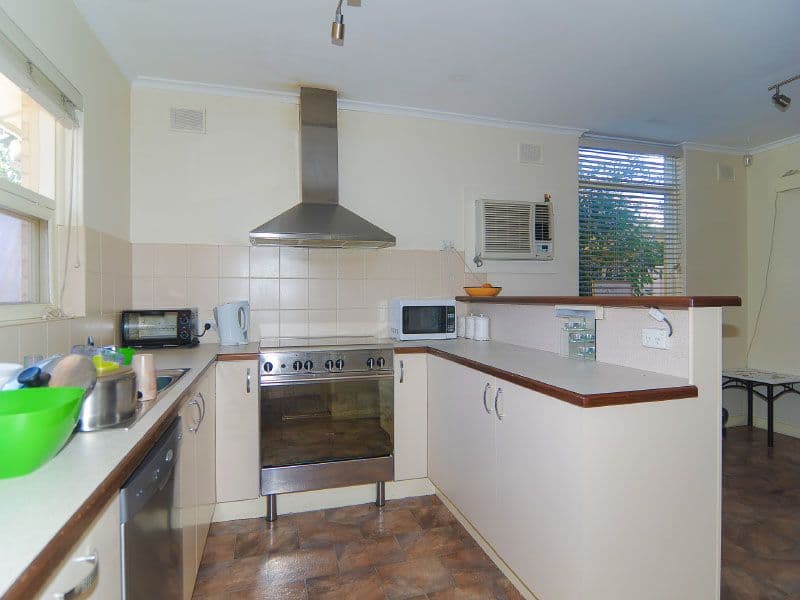 11 Jasmine Avenue, MARION SA 5043, Marion - Thumbnail 4
