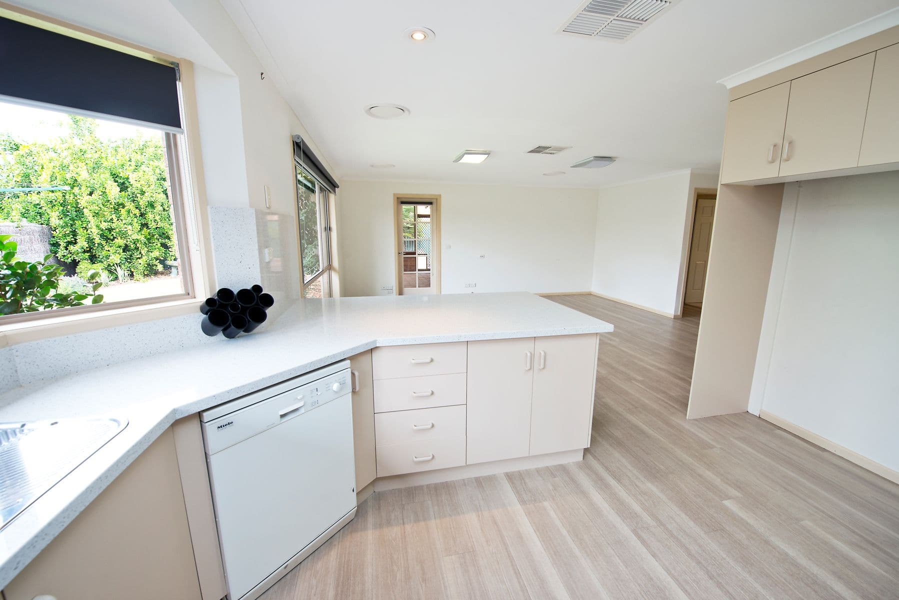 23 Currawong Court, Murray Downs - Thumbnail 3