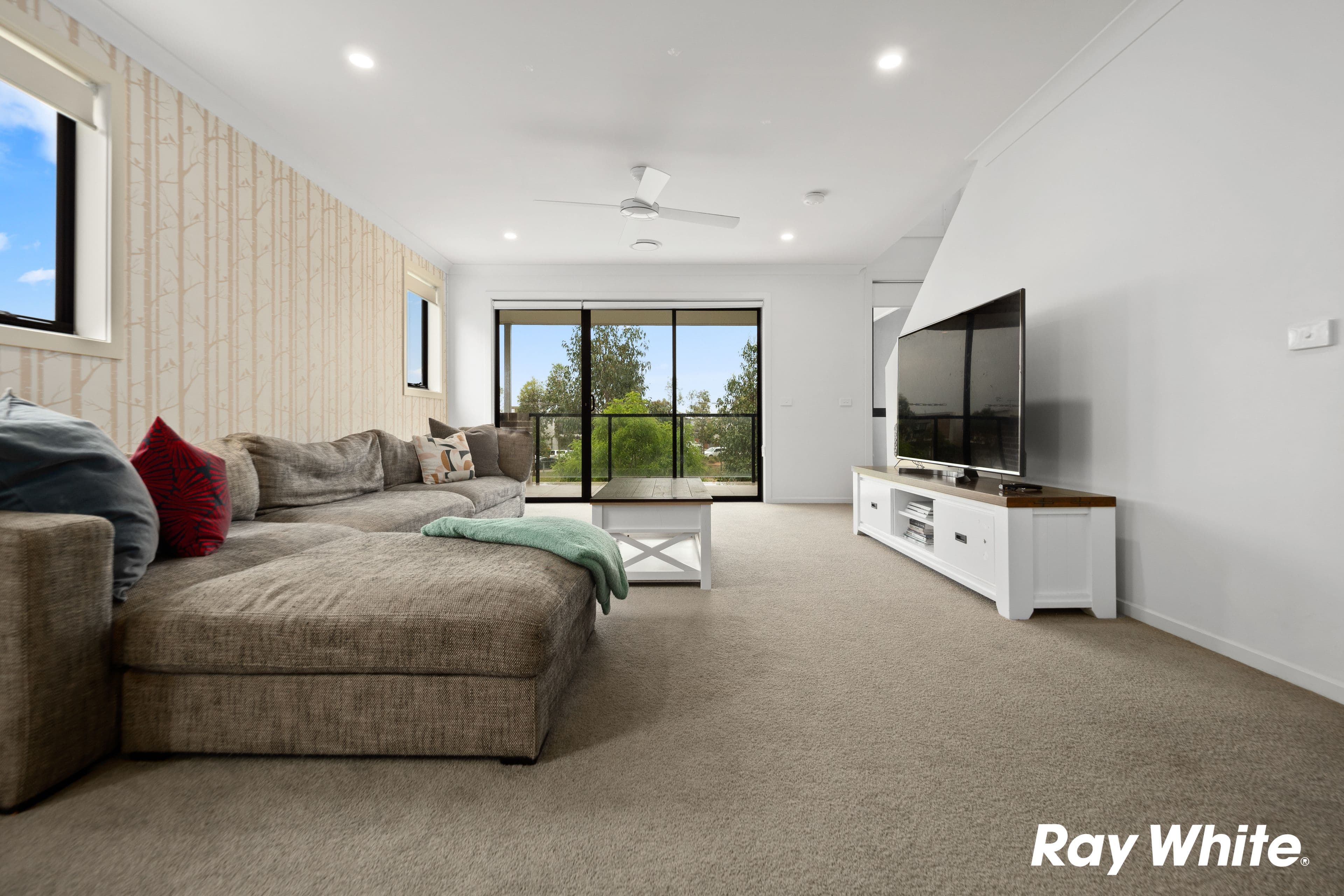 36 Ellerston Glade, Blacktown NSW 2148, Blacktown - Thumbnail 2