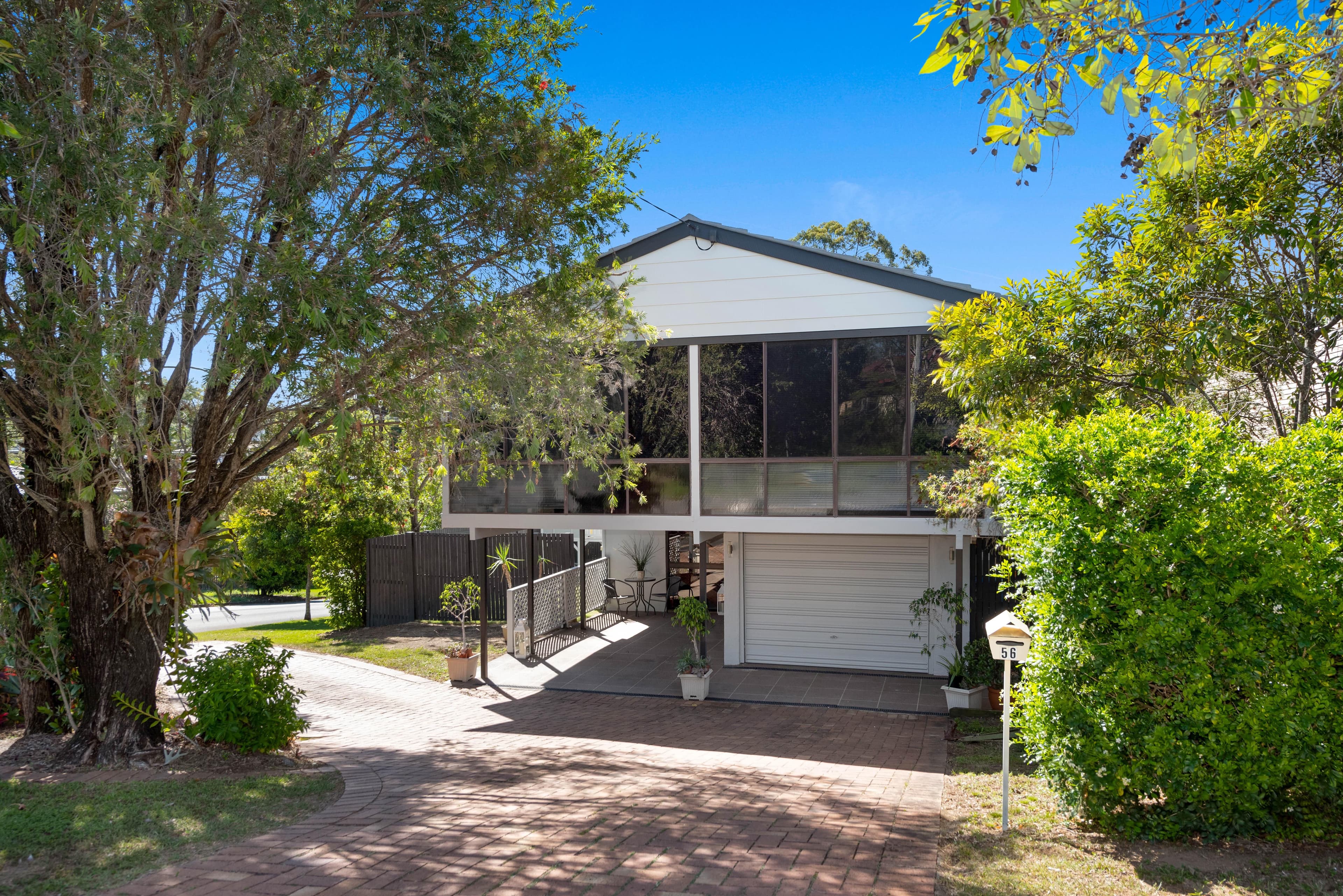 56 LOMATIA Street, Everton Hills QLD 4053, Everton Hills - Thumbnail 2