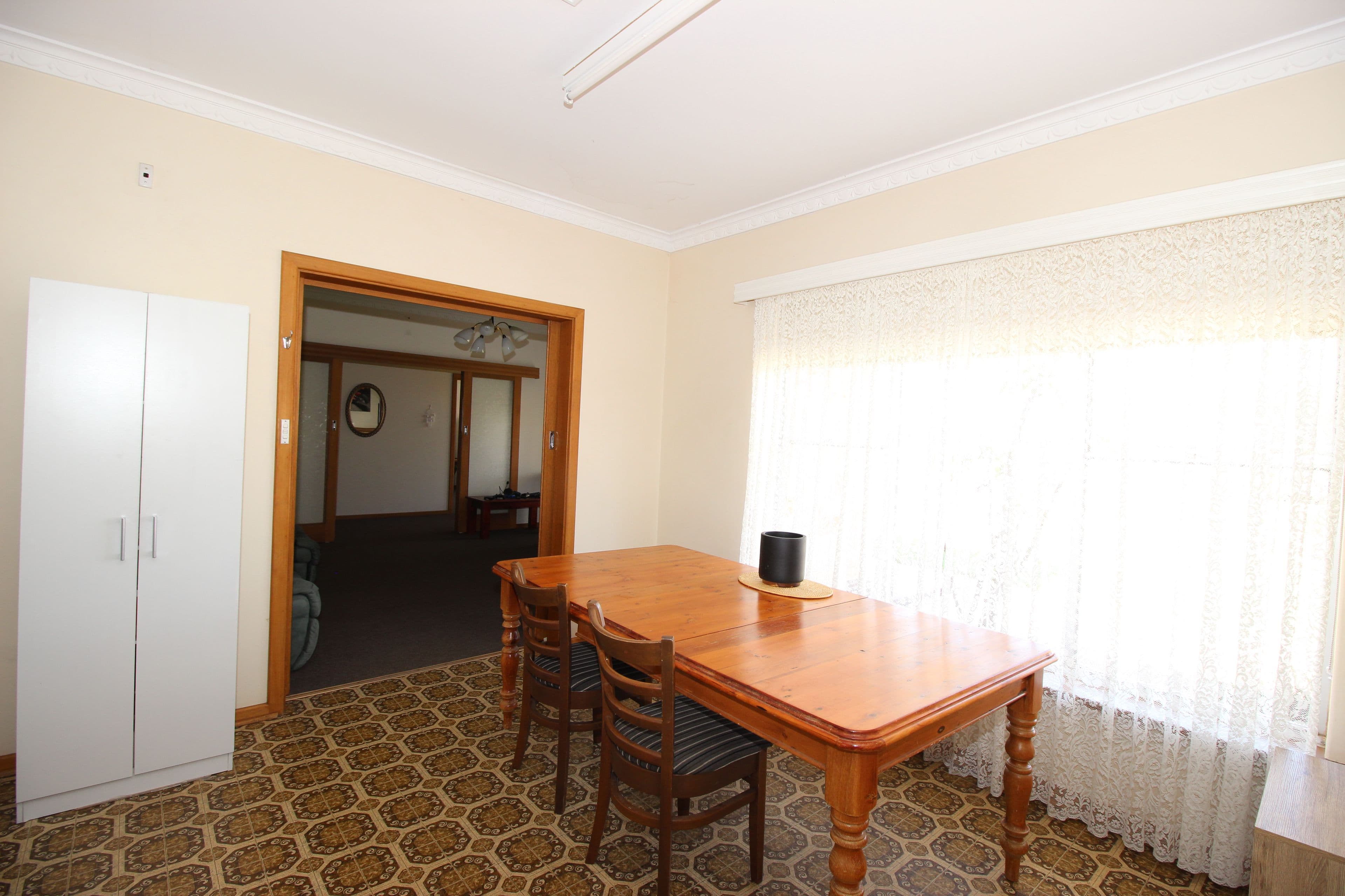17 Miller Street, Waikerie SA 5330, Waikerie - Thumbnail 4