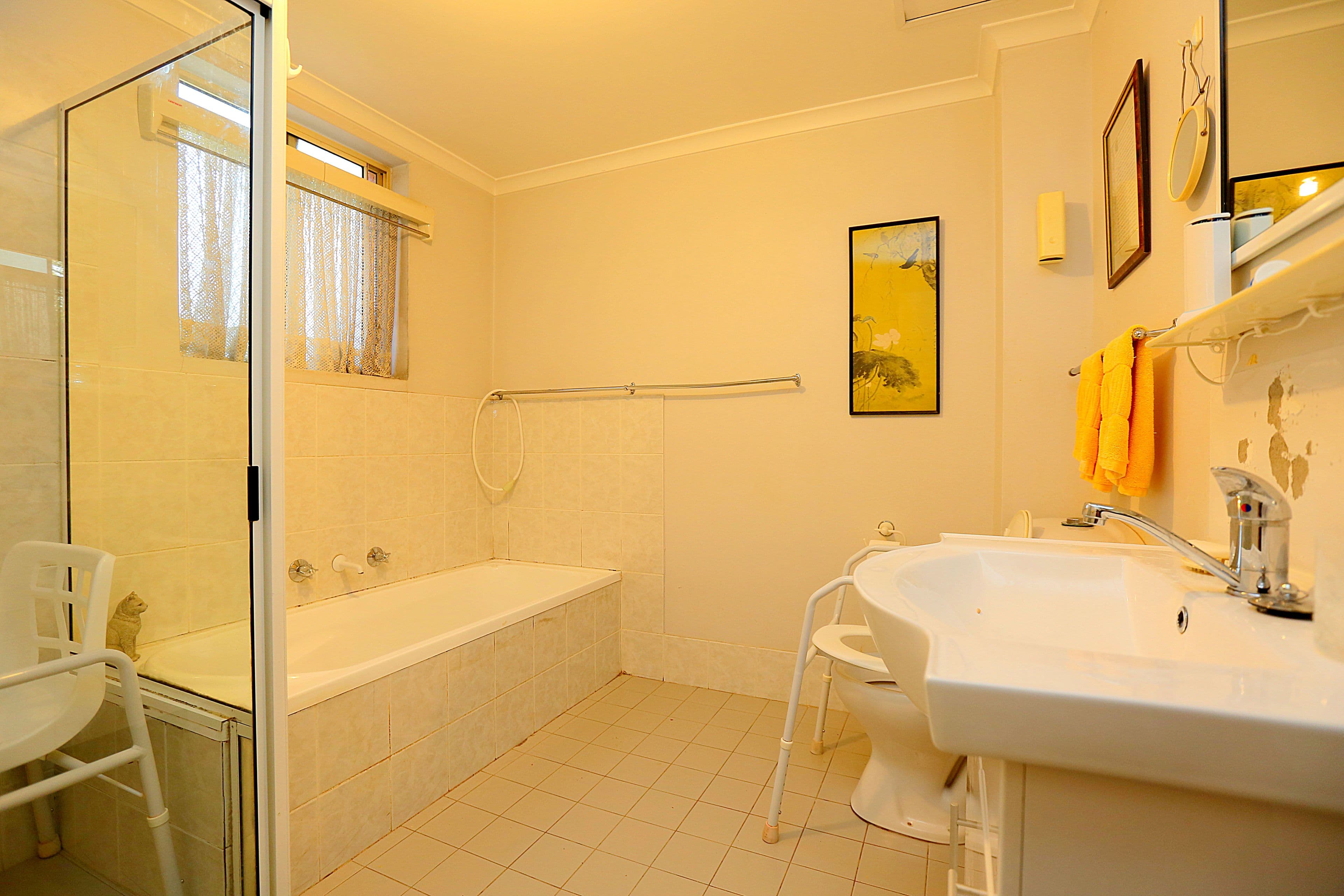 6 Myrtle Road, Bankstown NSW 2200, Bankstown - Thumbnail 6