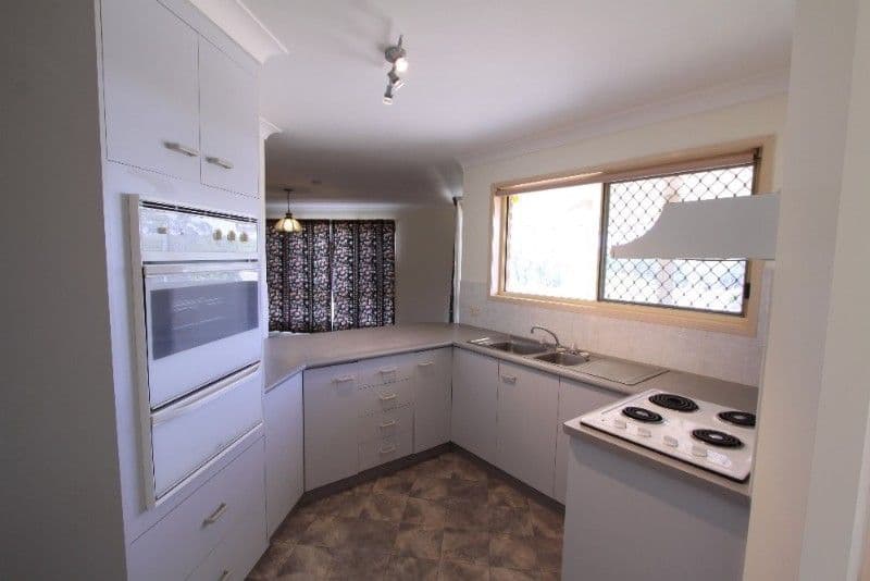 39 Mariners Way, BUNDABERG NORTH QLD 4670, Bundaberg North - Thumbnail 3