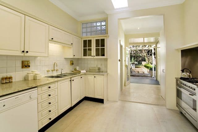 31 Thomas Street, MCMAHONS POINT NSW 2060, McMahons Point - Thumbnail 3
